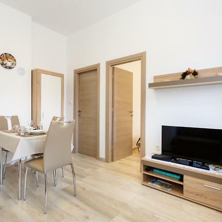 Apartment Rosemary 24 Krk Town Εξωτερικό φωτογραφία